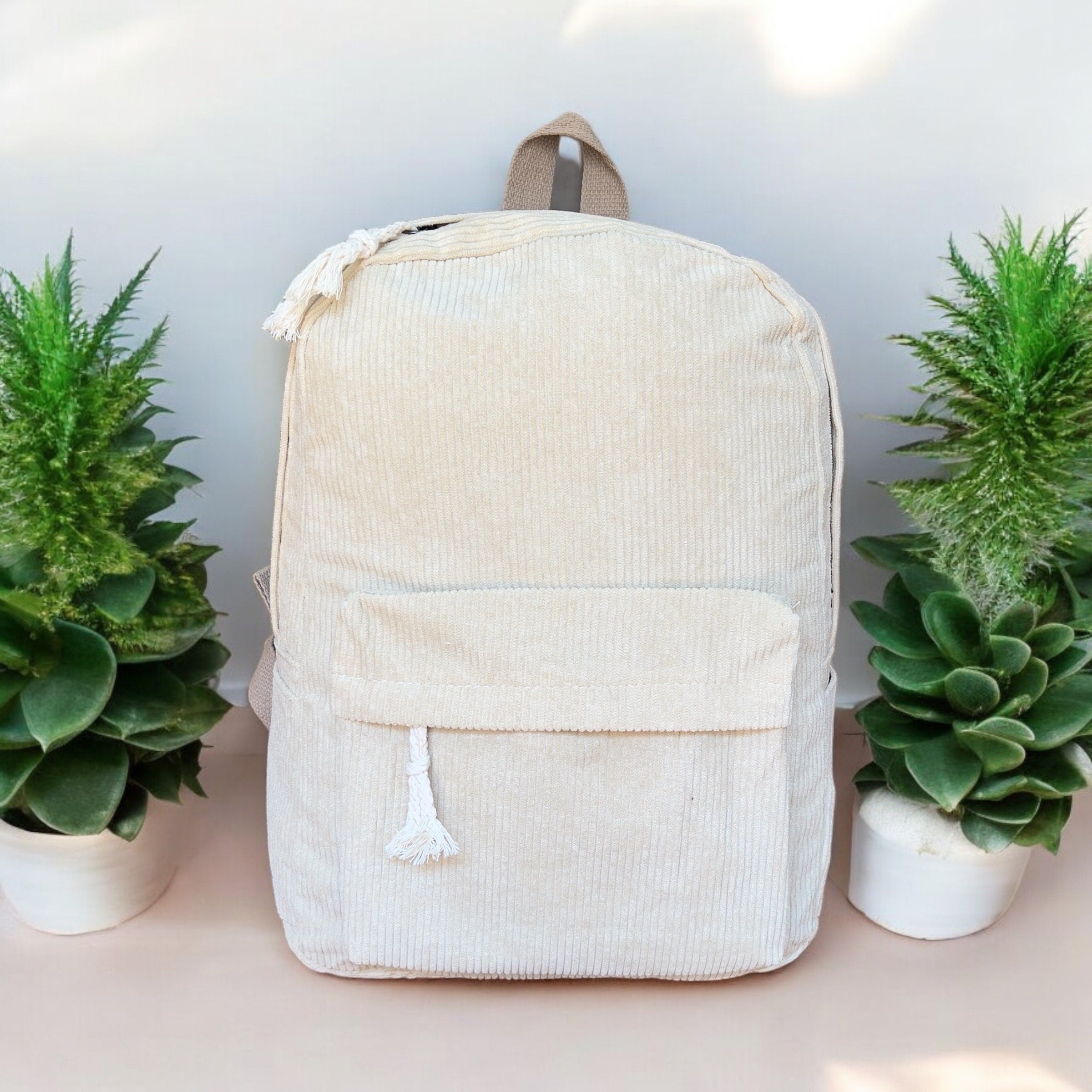 Sac à Dos Personnalisé avec Broderie pour Enfants – Velours Doux & Couleurs Tendres