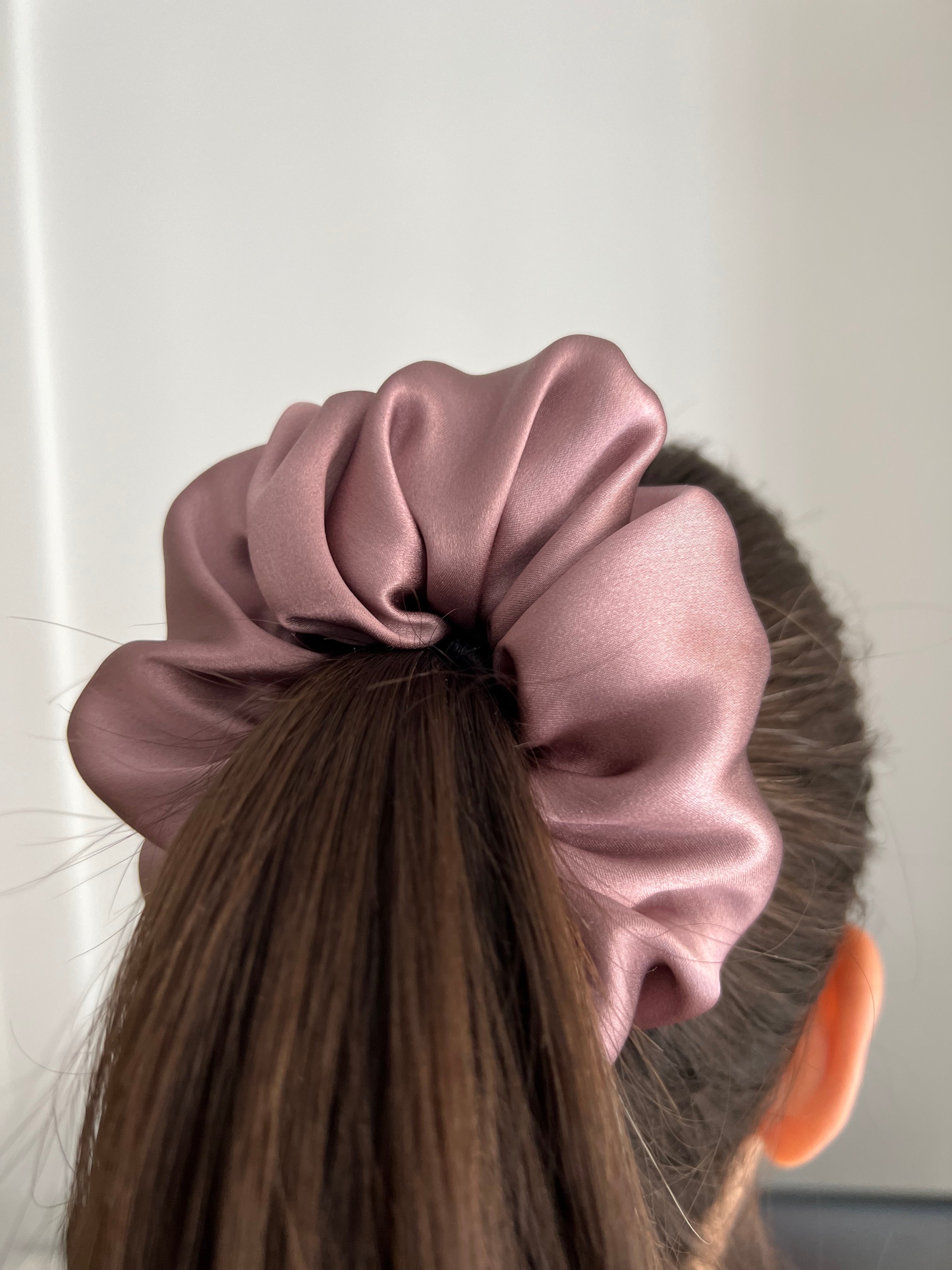 Chouchou en soie 100 % biologique – Accessoire élégant pour cheveux