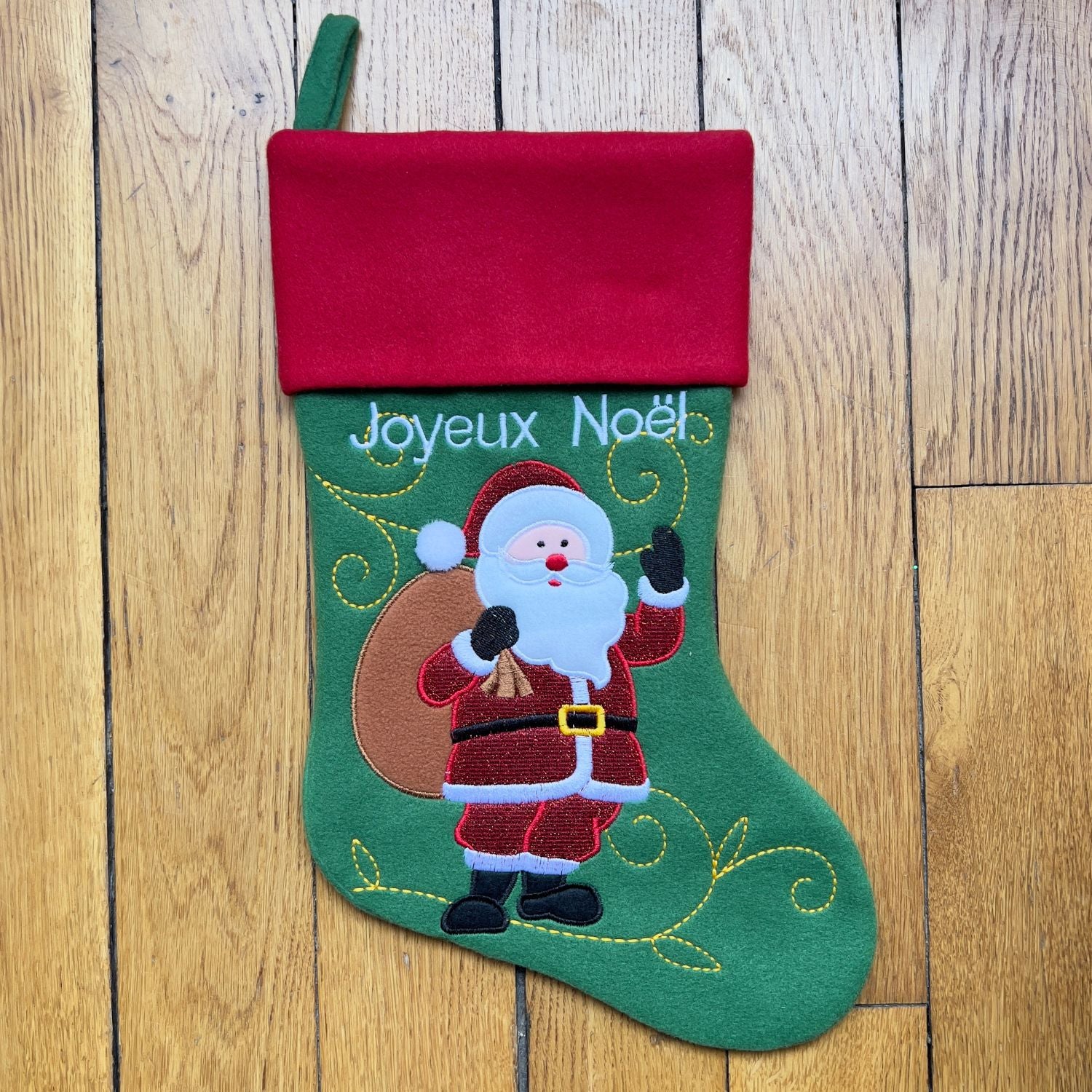 Chaussettes de Noël personnalisées brodées – Collection Unique