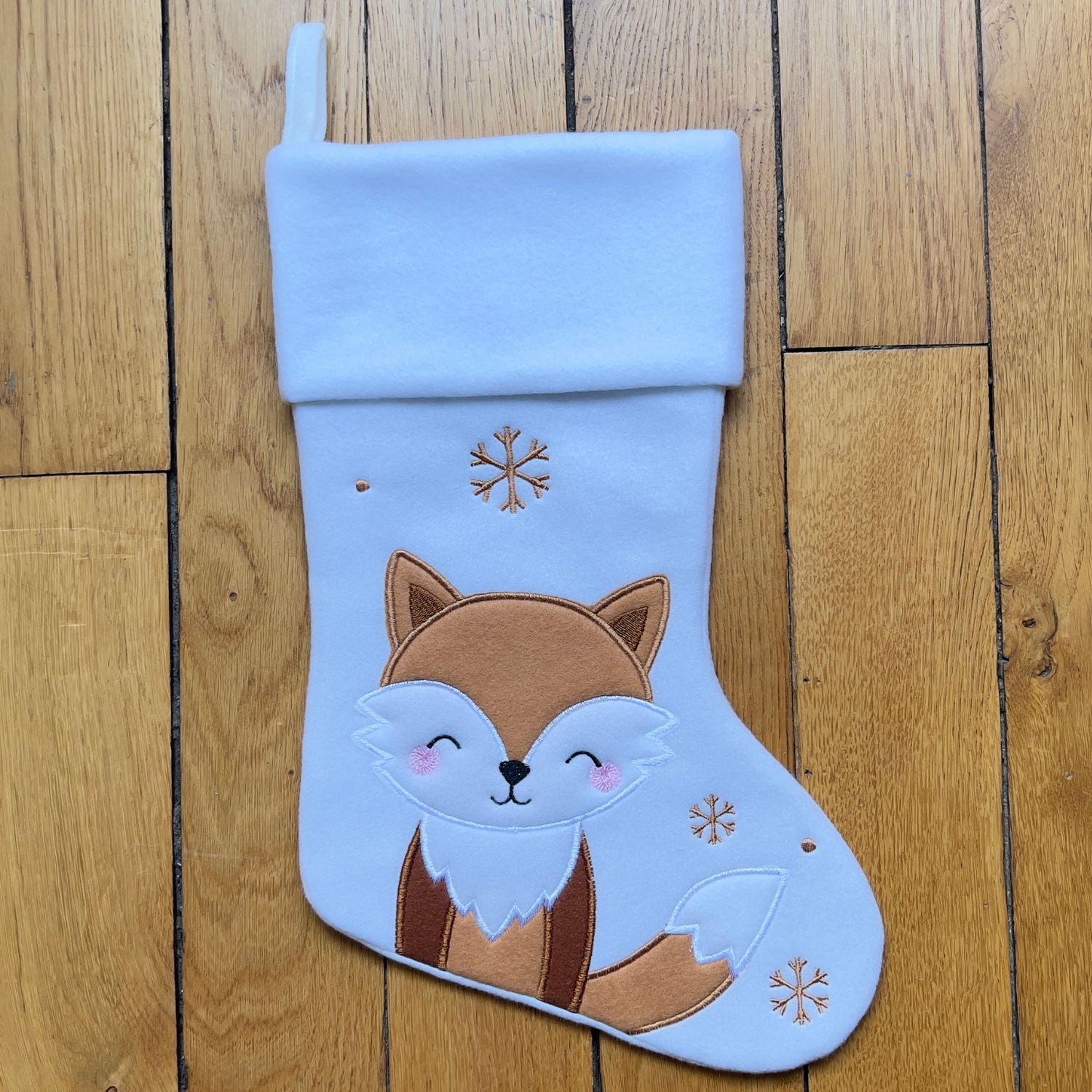 Chaussettes de Noël personnalisées brodées – Esprit Magique