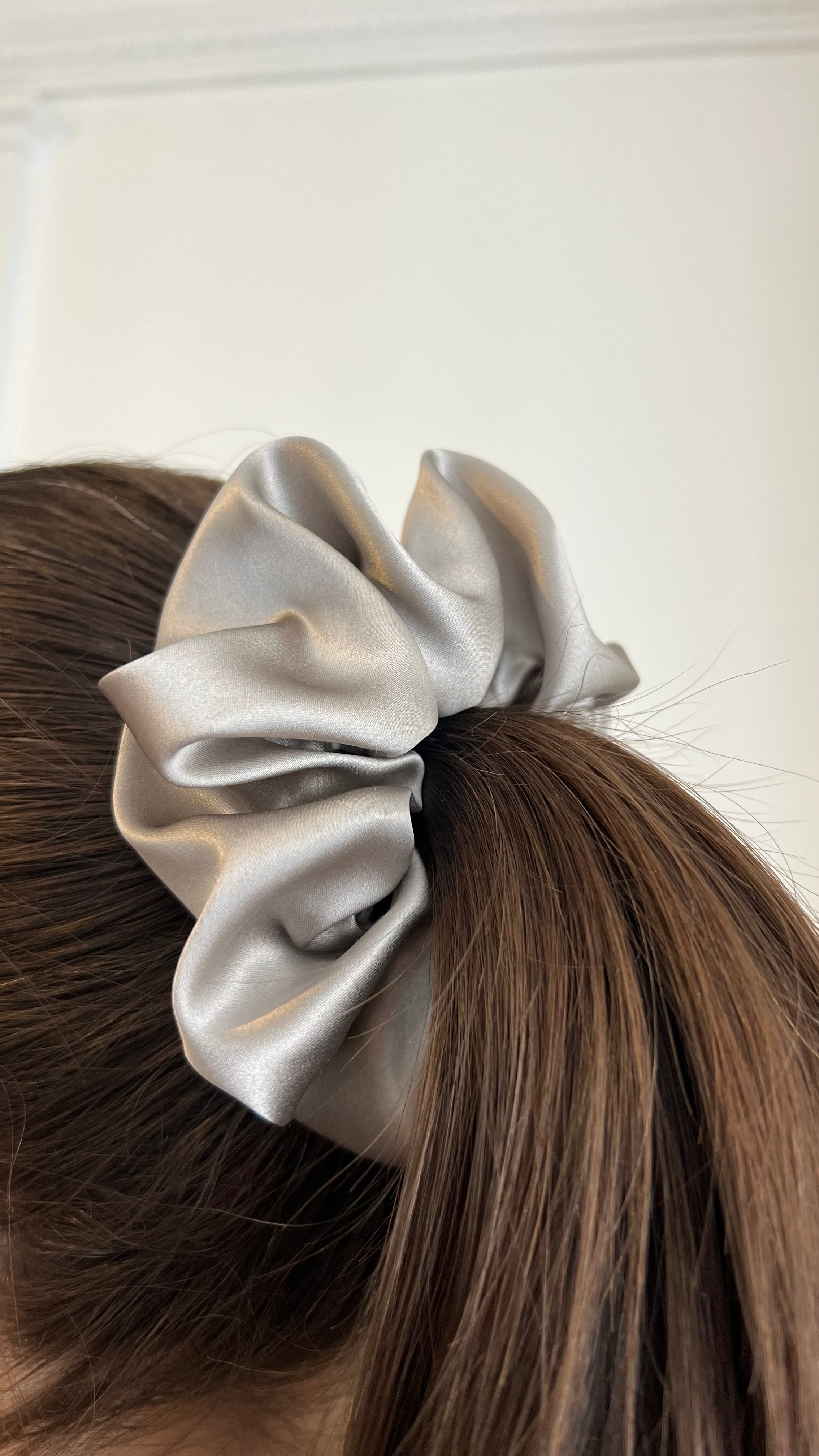 Chouchou en soie 100 % biologique – Accessoire élégant pour cheveux