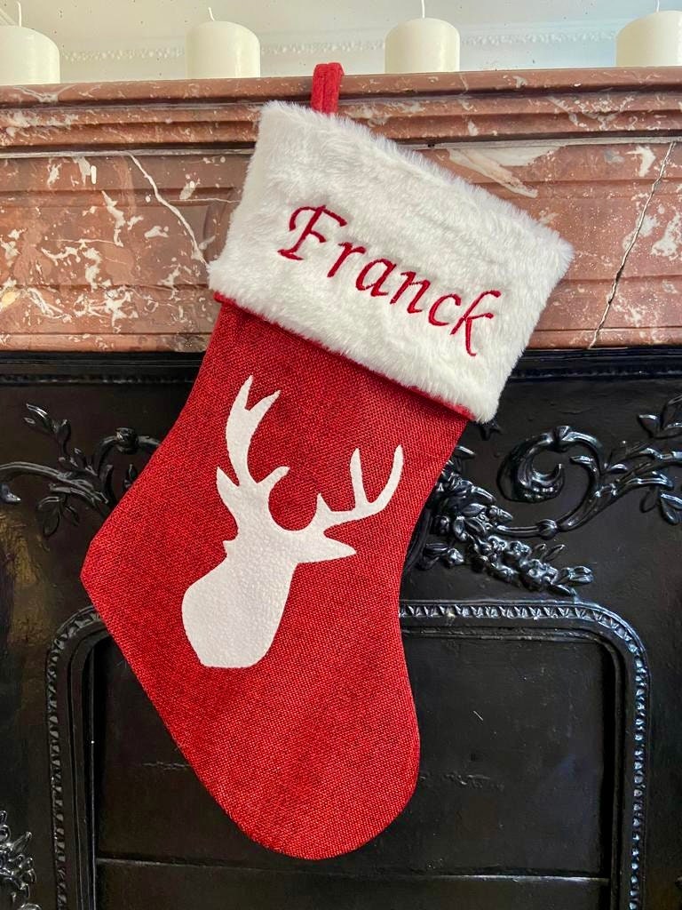 Chaussette de Noël personnalisée brodée – Collection Traditionnelle